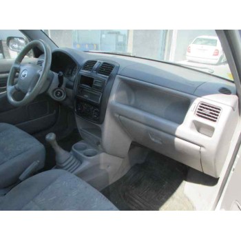 mazda demio (dw) del año 2001