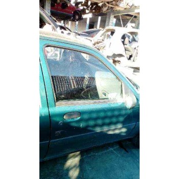 ford fiesta berlina (dx) del año 2000