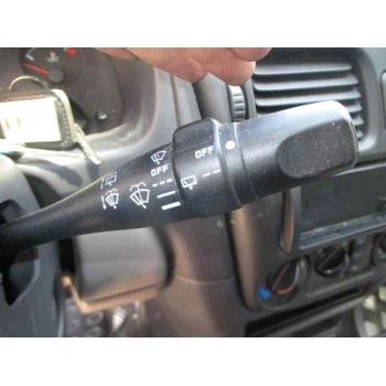 nissan almera (n16/e) del año 2001