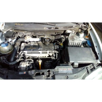 seat cordoba berlina (6l2) del año 2003