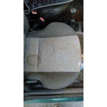 ford fiesta berlina (dx) del año 2000