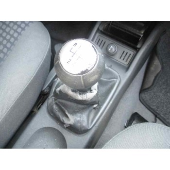 opel corsa c del año 2003