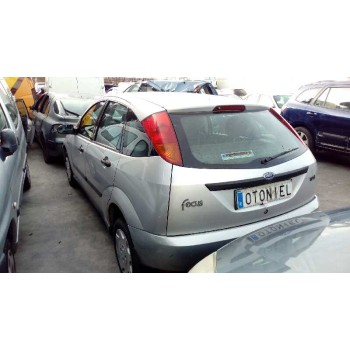 ford focus berlina (cak) del año 1999