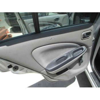 nissan almera (n16/e) del año 2001