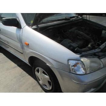 mazda demio (dw) del año 2001