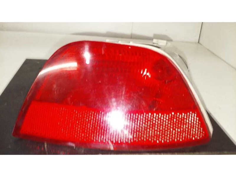 Recambio de faro antiniebla trasero izquierdo para ford focus berlina (cap) ghia referencia OEM IAM   