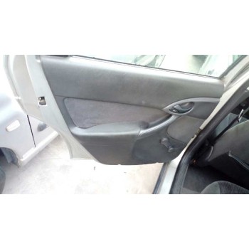 ford focus berlina (cak) del año 1999