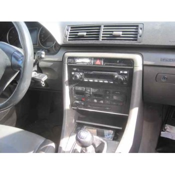 audi a4 berlina (8e) del año 2001