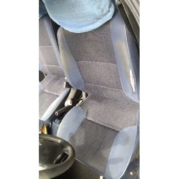 peugeot 106 (s2) del año 2000