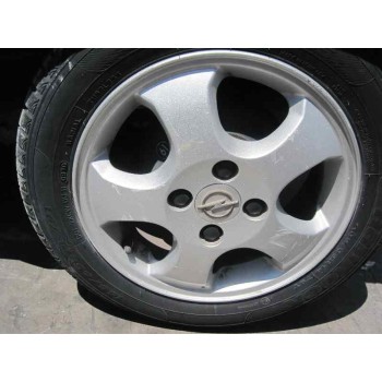 opel corsa b del año 2000