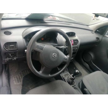 opel corsa c del año 2003