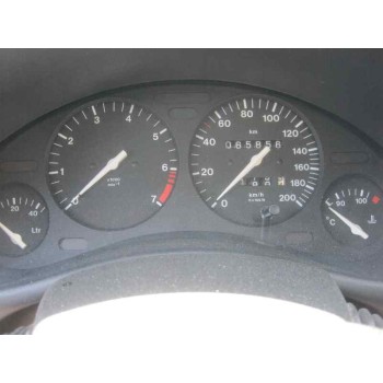 opel corsa b del año 2000