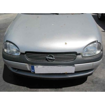 opel corsa b del año 2000