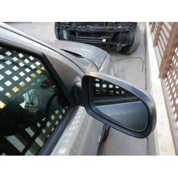 opel corsa c del año 2004