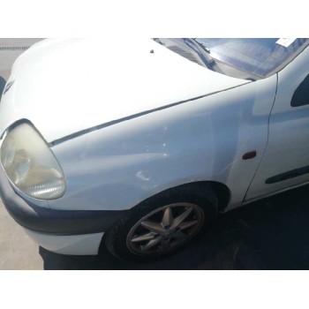 renault clio ii fase i (b/cbo) del año 2000