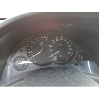 opel corsa c del año 2004