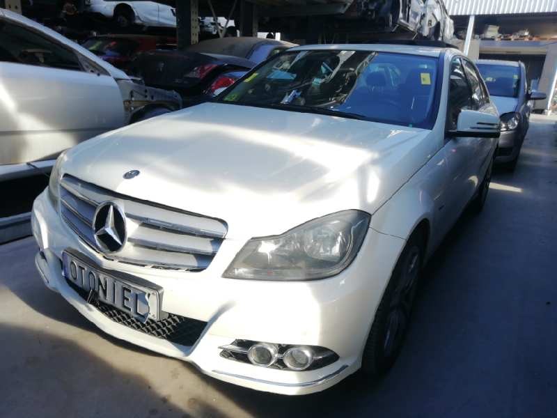 MERCEDES-BENZ CLASE C (W204) BERLINA
