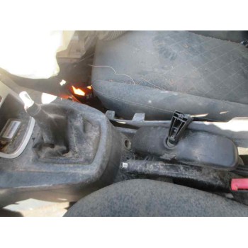 ford fiesta (ccn) del año 2013