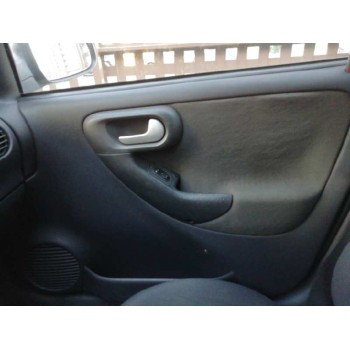 opel corsa c del año 2004