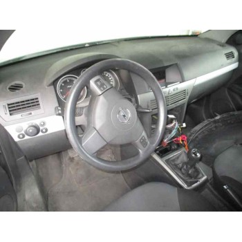 opel astra gtc del año 2005