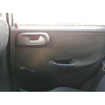 opel corsa c del año 2004