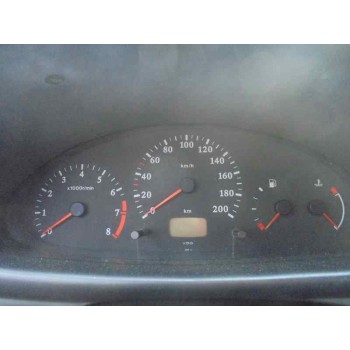 nissan micra (k11) del año 1999