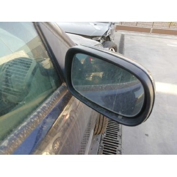 saab 9-3 berlina del año 2004