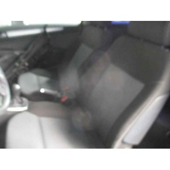 opel astra gtc del año 2005