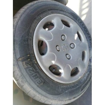 peugeot 206 berlina del año 2000