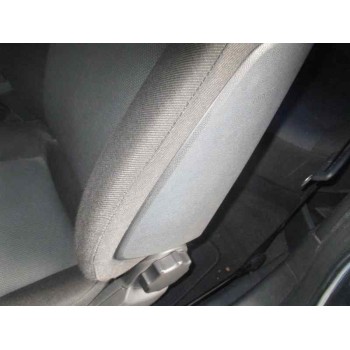 opel astra gtc del año 2005