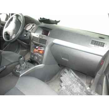 opel astra gtc del año 2005