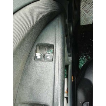 MANDO ELEVALUNAS DELANTERO IZQUIERDO 5P1867171 DE 2 