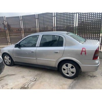 opel astra g berlina del año 2003