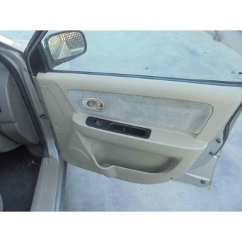 kia carens del año 2000