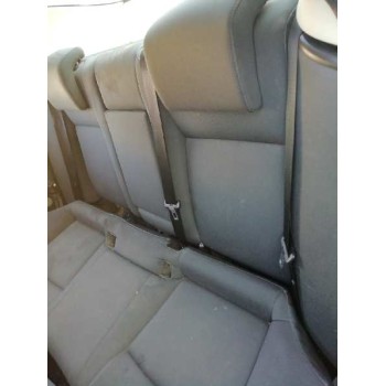 saab 9-3 berlina del año 2004