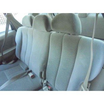 kia carens del año 2000