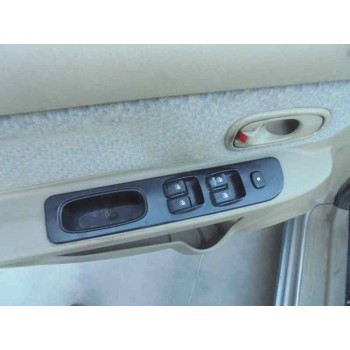 kia carens del año 2000