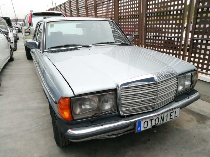 MERCEDES-BENZ CLASE E (W123) BERLINA+COUPE