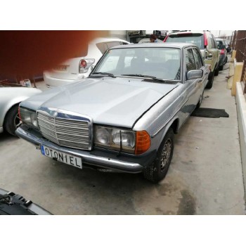 mercedes-benz clase e (w123) berlina+coupe del año 1984