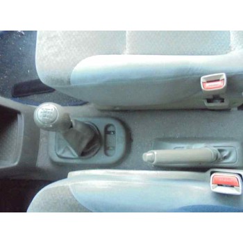 kia carens del año 2000