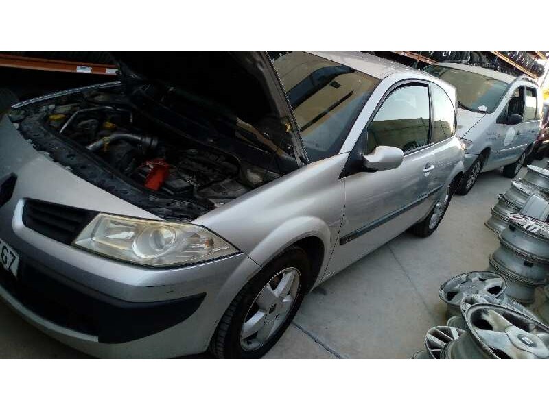 RENAULT MEGANE II BERLINA 3P