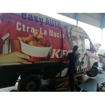 mercedes-benz sprinter 02.00  caja cerrada del año 2002