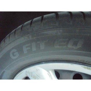 kia carens del año 2000