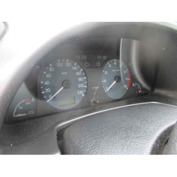 citroën xsara berlina del año 1999