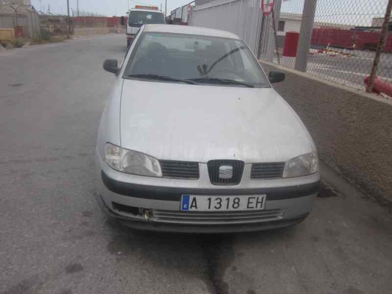 seat ibiza (6k1) del año 2000
