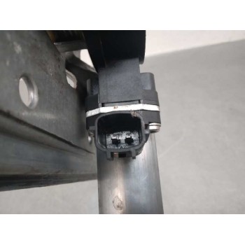 Recambio de elevalunas delantero derecho para renault clio iv 0.9 referencia OEM IAM 128001071D 2 PINES 