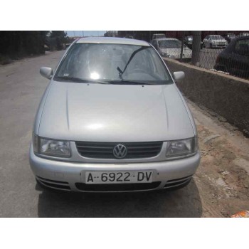 volkswagen polo berlina (6n1) del año 1999