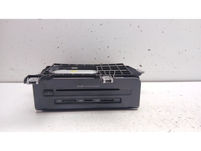 Recambio de sistema audio / radio cd para audi a4 berlina (8w2) advanced edition referencia OEM IAM 8w0035193  