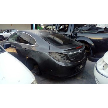 opel insignia berlina del año 2010