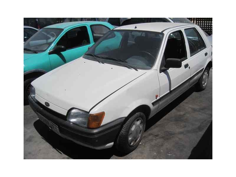ford fiesta berl./courier del año 1989